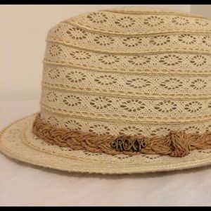 Roxy Hat